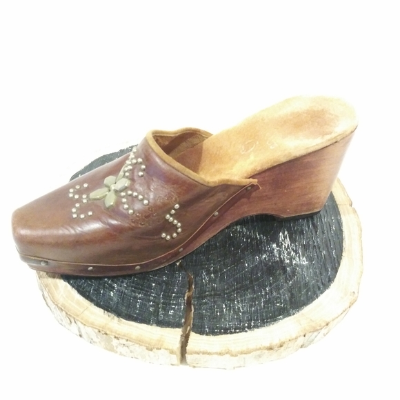 Mules - Picture 5 of 5